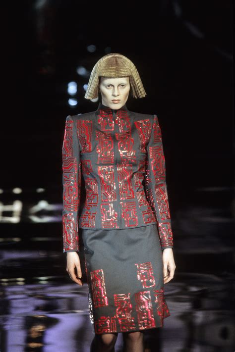 1999 givenchy|Givenchy runway.